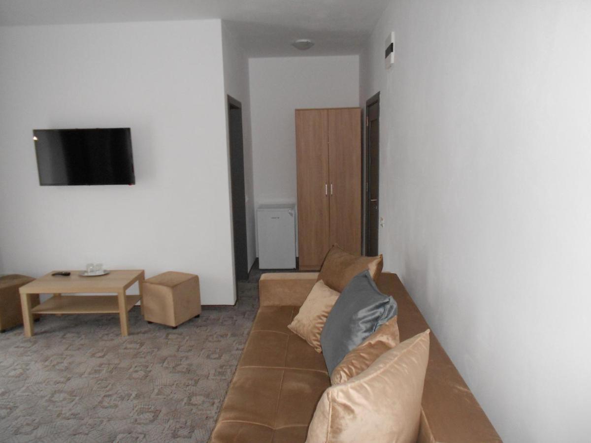 Andrana Hotel Căciulata Exterior foto