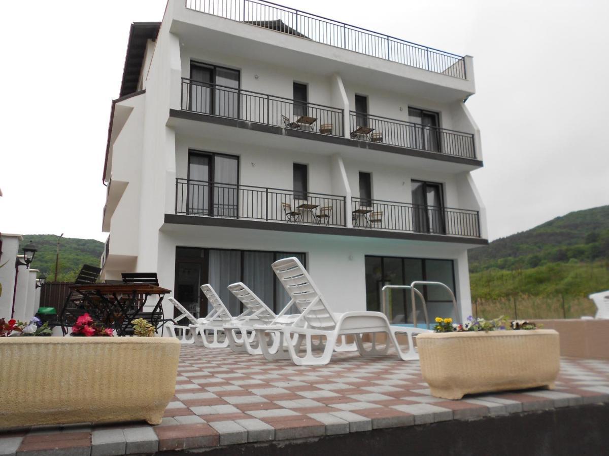 Andrana Hotel Căciulata Exterior foto